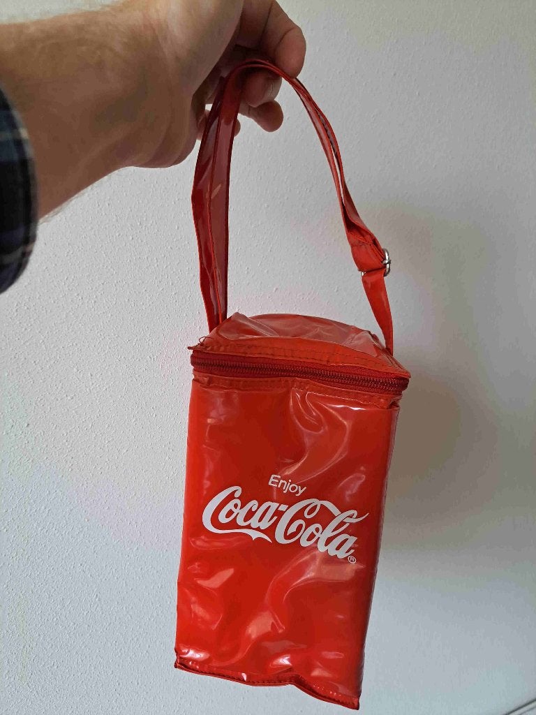 Coca Cola Koeltasje met Rits 13x13x23cm, Ophalen of Verzenden, Zo goed als nieuw, Gebruiksvoorwerp