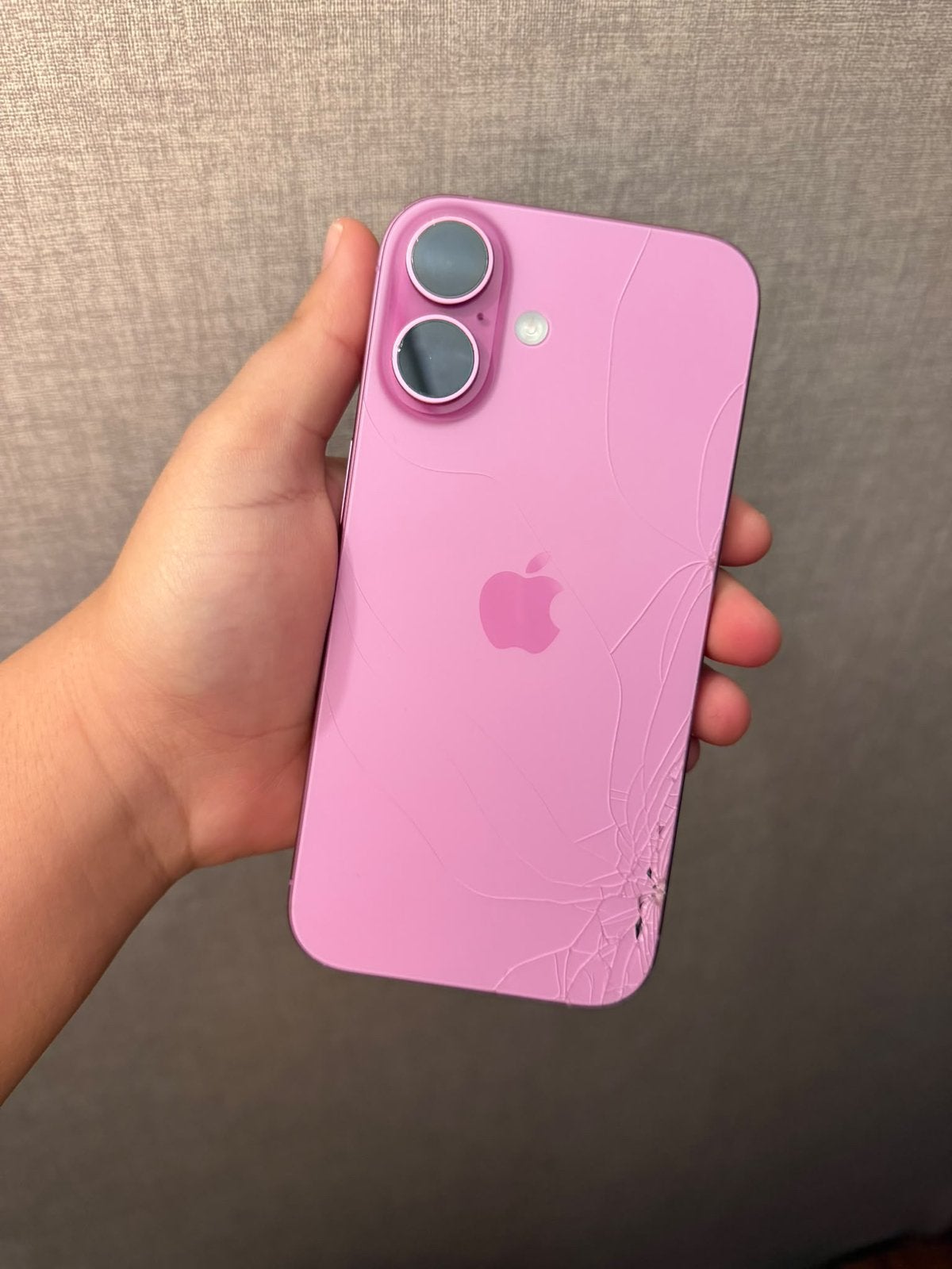 Iphone 16 roze, Telecommunicatie, 89 %, IPhone 16, Ophalen of Verzenden, Zonder abonnement