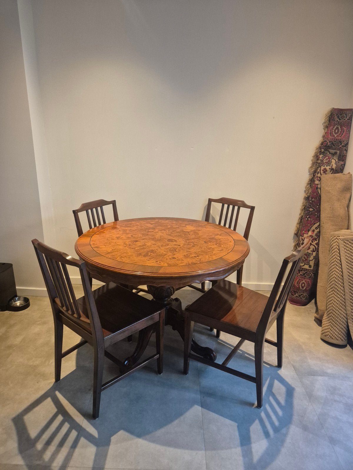 Eetkamerset ronde tafel en 4 stoelen, Ophalen, Gebruikt, Vier personen, 100 tot 150 cm