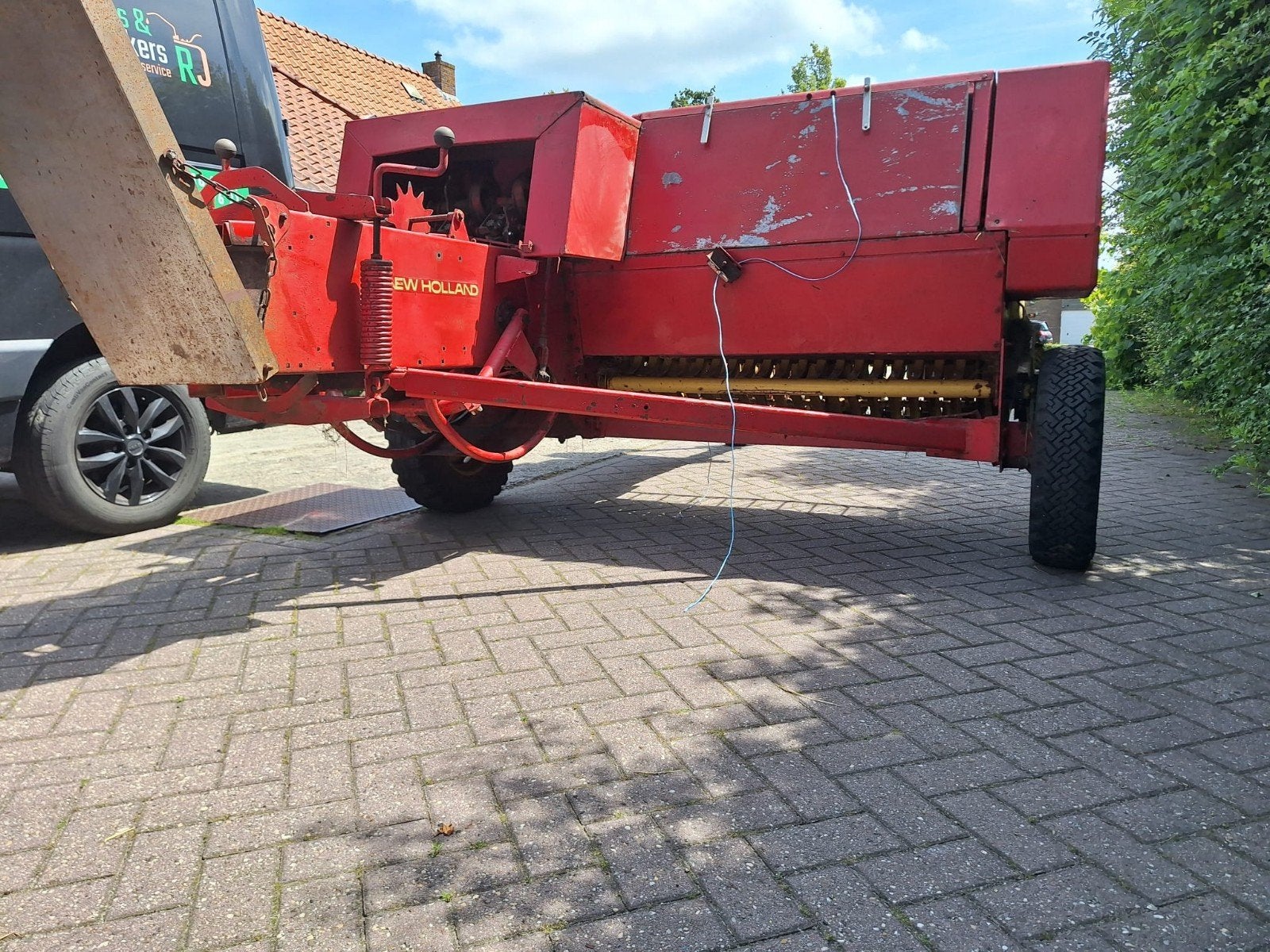New Holland 276 kleine pakkenpers balenpers pakjes pers, Ophalen, Glastuinbouw, Gewasbescherming en Bemesting