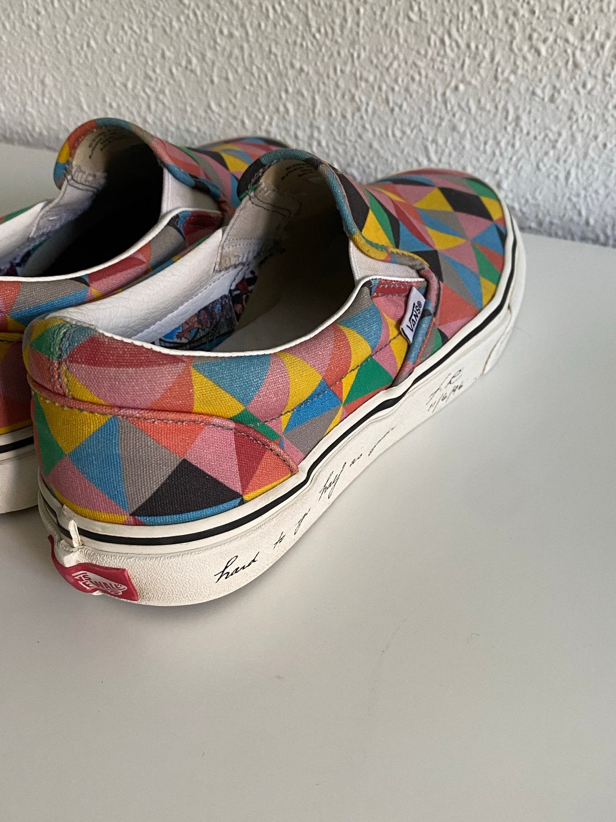 Vans MoMA Faith Ringgold Slip-On Sneakers - Maat 40, Ophalen of Verzenden, Zo goed als nieuw, Overige kleuren, Sneakers of Gympen