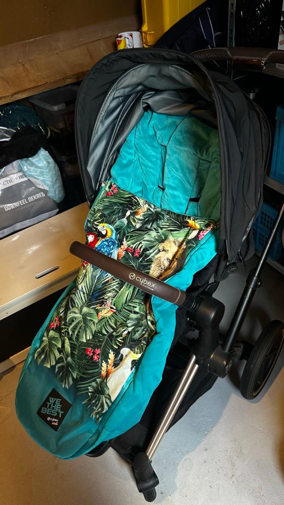 Cybex Platinum by DJ Khaled Priam Trappelzak - We The Best, Ophalen, Zo goed als nieuw, Kinderwagen, Overige merken