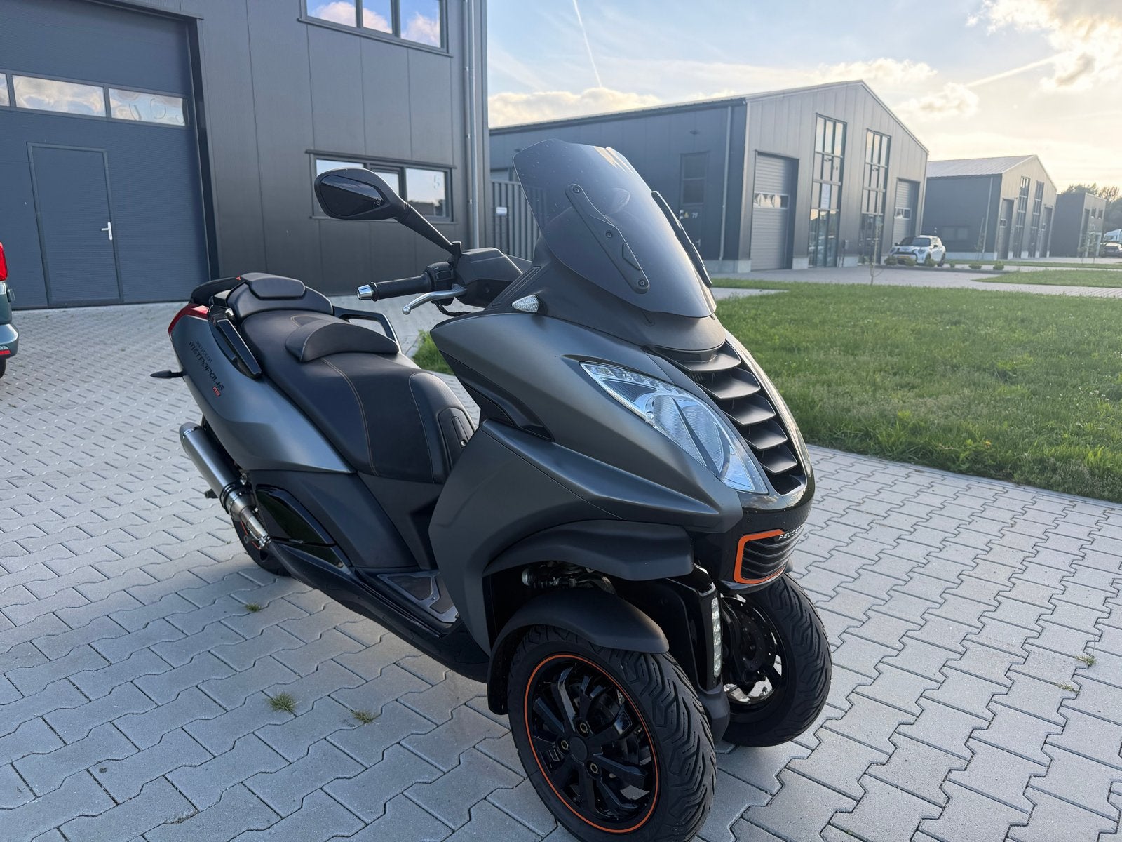 Peugeot Metropolis 400i - Zo goed als nieuw, Bedrijf
