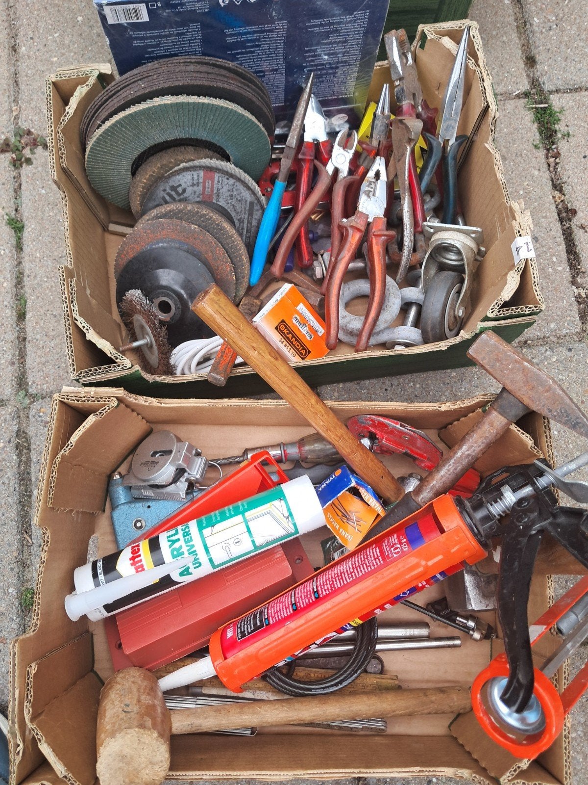 Foto 9 van Grote partij gereedschap: handgereedschap en elektrisch