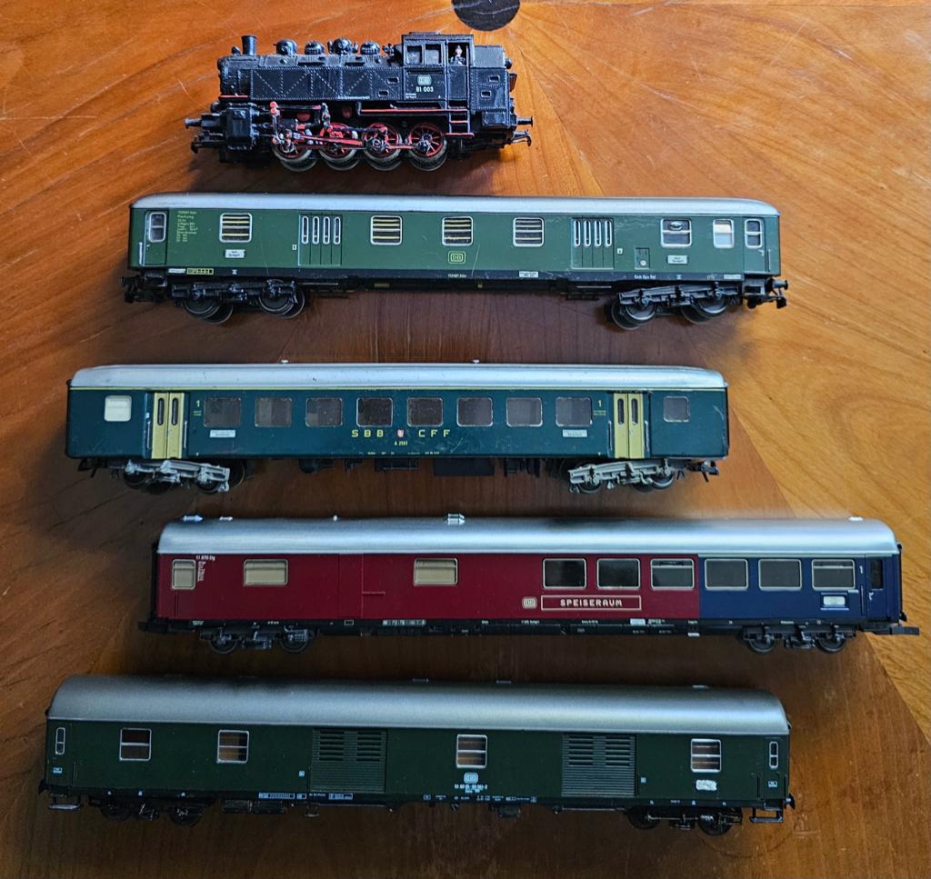 Märklin 4x?, Wisselstroom, Gebruikt, Rails, Ophalen of Verzenden