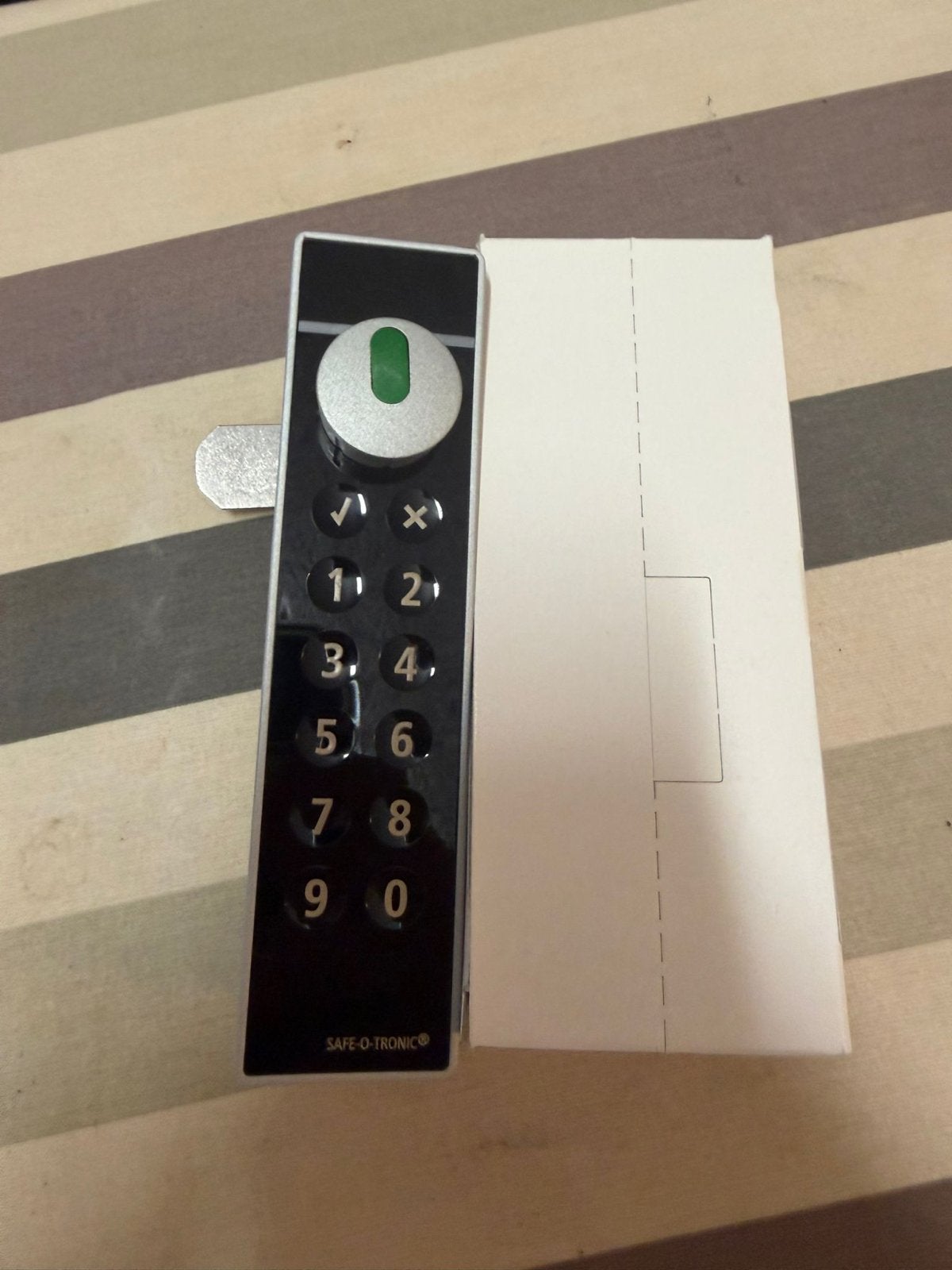 SAFE-O-TRONIC Elektronisch cijferslot, Ophalen, Zo goed als nieuw, Overige materialen, Slot