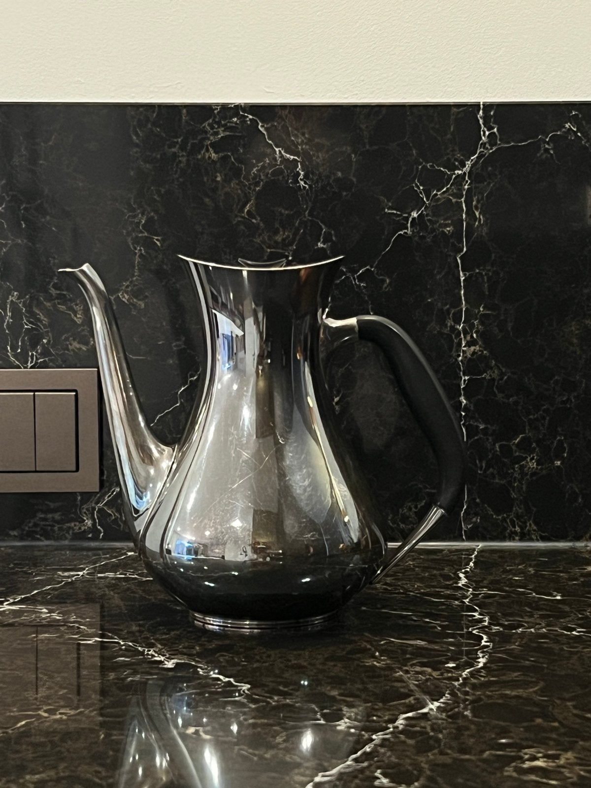 Deense Design Koffiepot Hans Bunde voor Cohr Atla