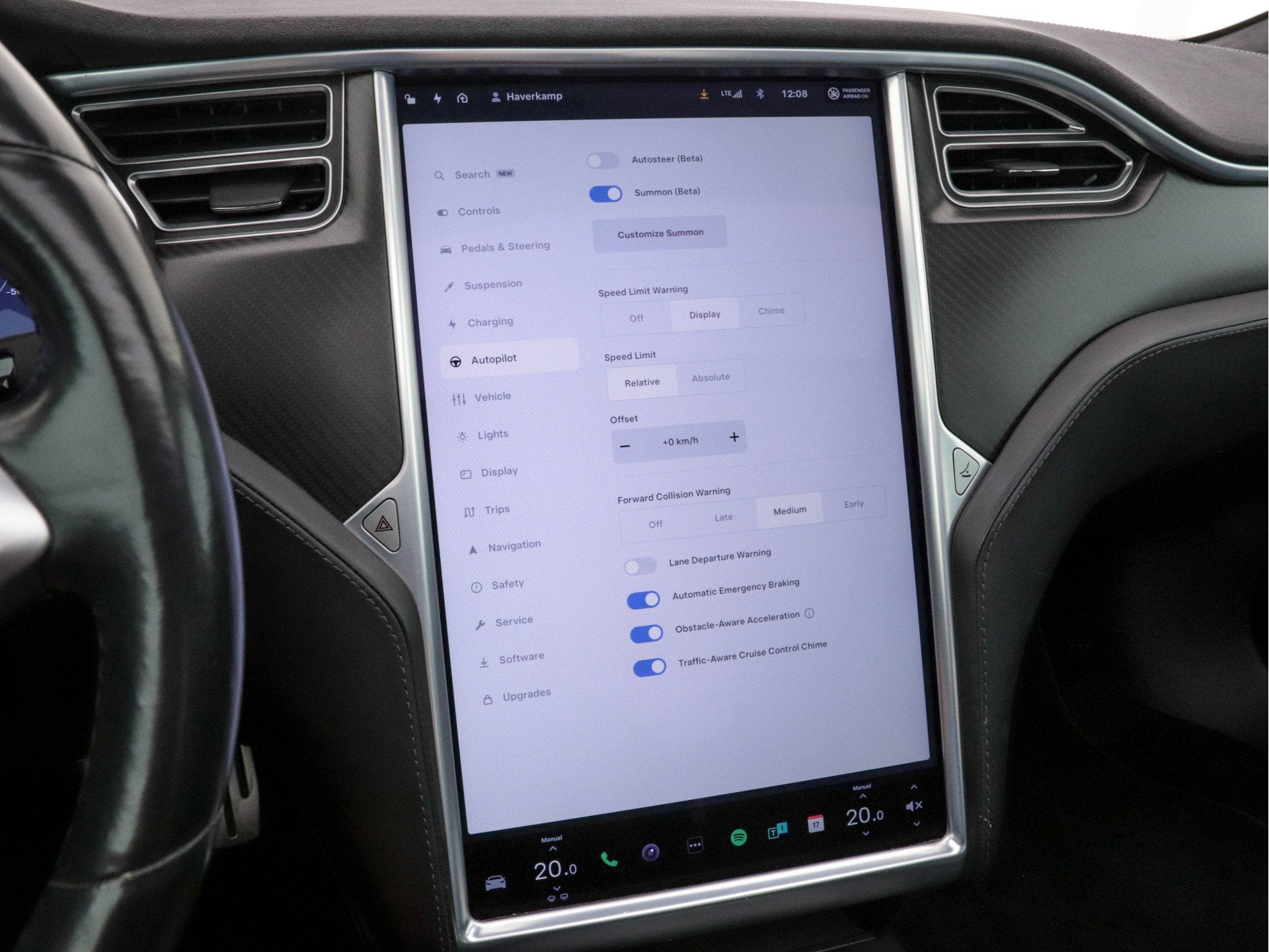 Foto 15 van Tesla Model S P85D Performance-Pack AWD [ 3-Fase-17kW ] (INC