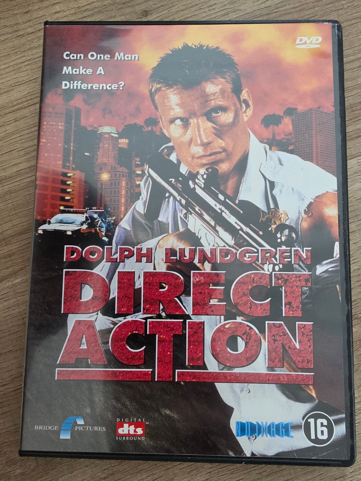 Direct action , dolph lundgren, Alle leeftijden, Ophalen of Verzenden, Zo goed als nieuw
