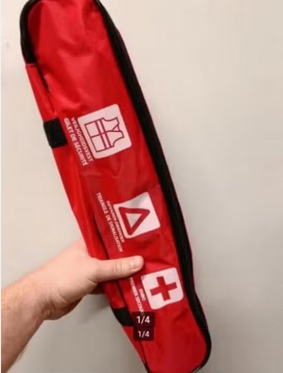 Veilig onderweg set met gevaren driehoek. Hesje en ehbo set, Nieuw, Ophalen of Verzenden