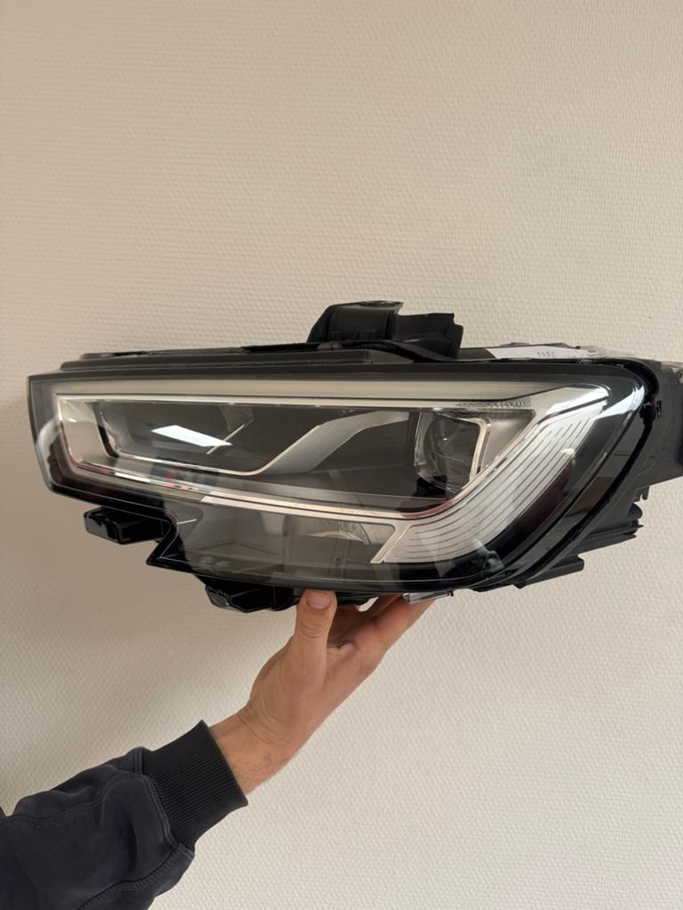 Koplamp audi a3 etron links, Auto-onderdelen, Ophalen of Verzenden, Nieuw, Audi