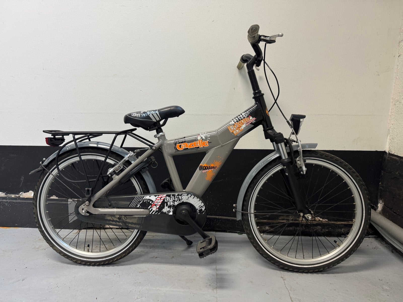 Nette Gazelle urban kinderfiets 20 inch, Ophalen of Verzenden, Zo goed als nieuw, Terugtraprem, 20 inch of meer