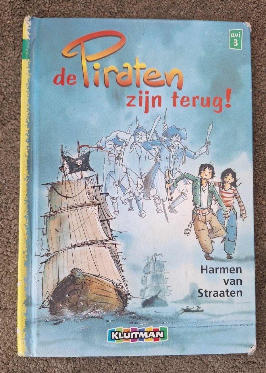 De piraten zijn terug - van Harmen van Straaten, Ophalen of Verzenden, Gelezen, Fictie algemeen