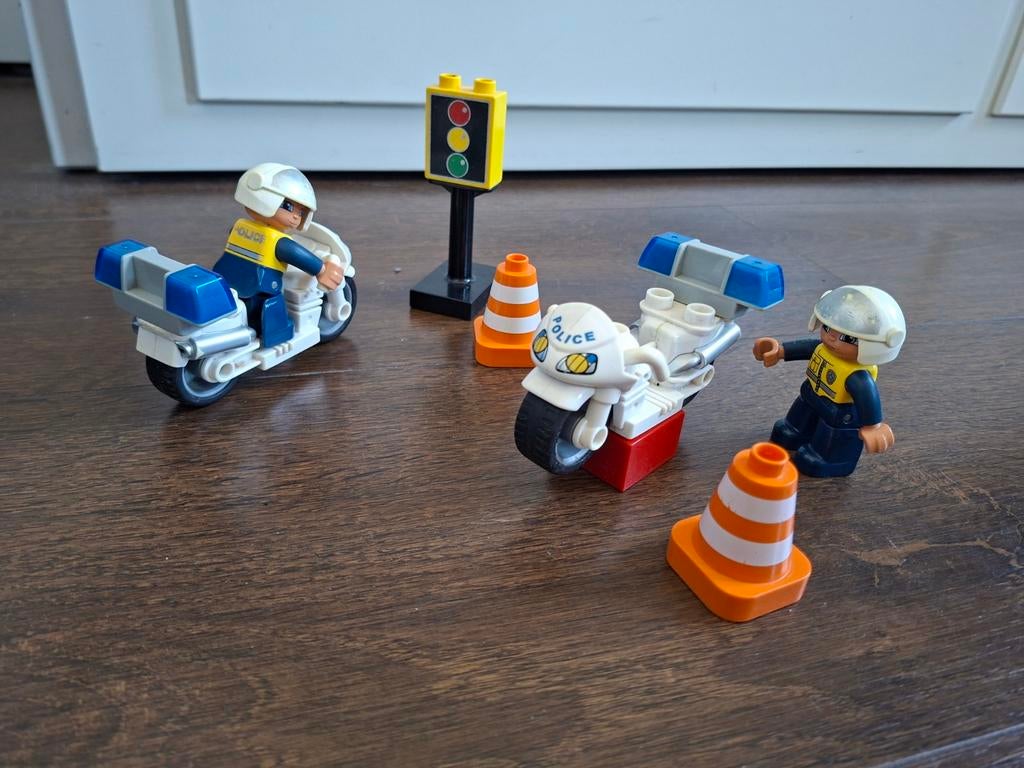 Duplo Politie op Motor met Accessoires, Kinderen en Baby's, Speelgoed | Duplo en Lego, Gebruikt, Duplo, Ophalen of Verzenden