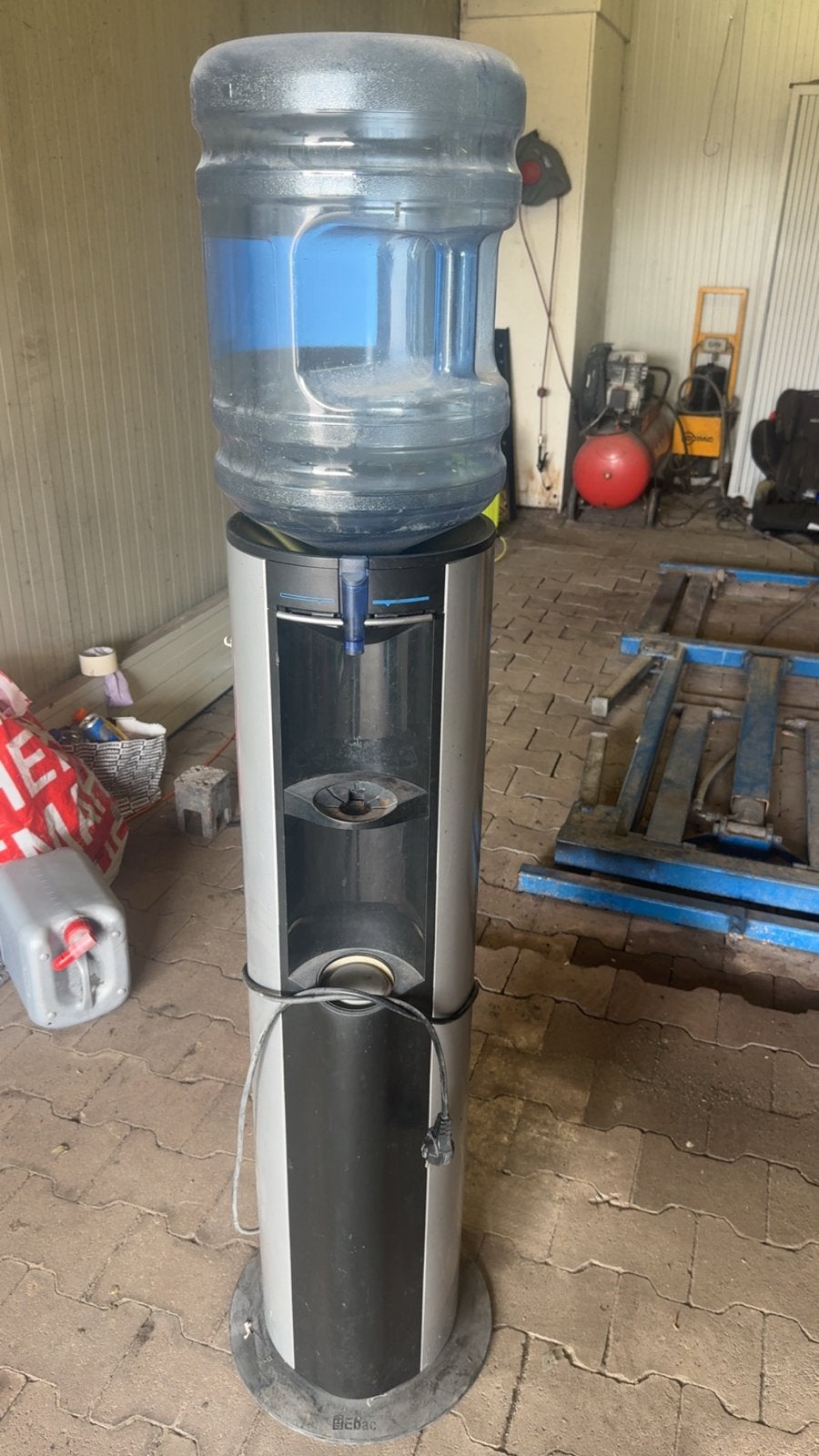 Waterkoeler met waterfles - Ideaal voor kantoor/thuis, Ophalen, Gebruikt, Waterkoeler