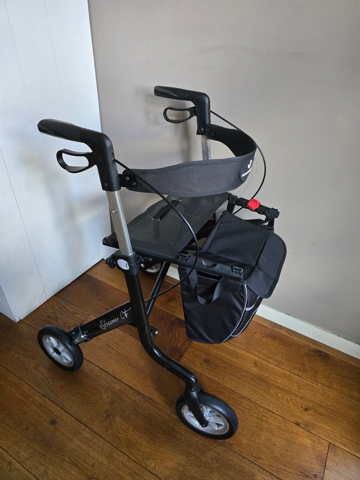 Rehasense Streamer rollator in zeer goede staat, Diversen, Rollators, Ophalen of Verzenden, Lichtgewicht
