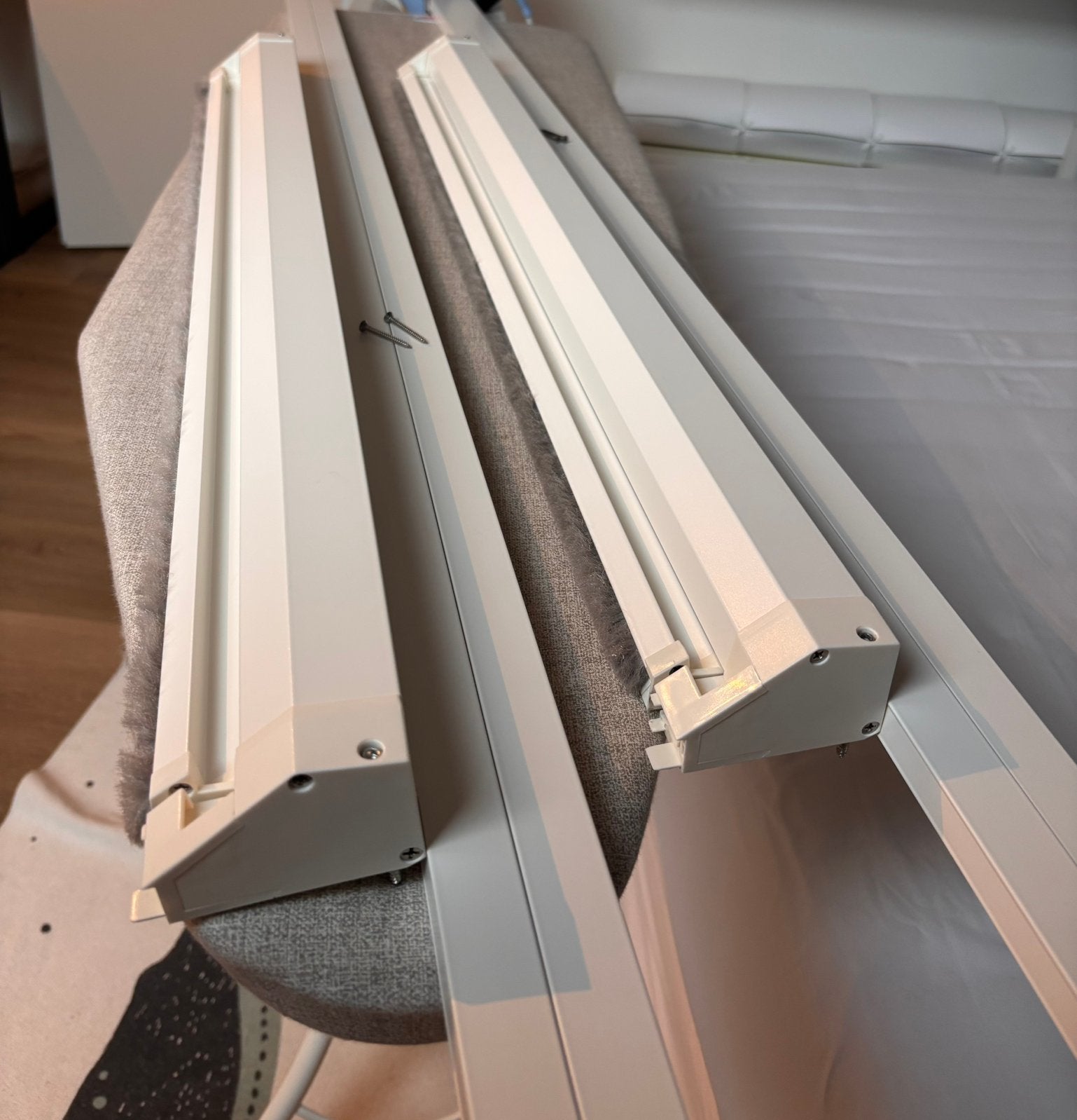 Bruynzeel Rolhor raam 83x145 (2 stuks), Doe-het-zelf en Verbouw, Rolluiken, Ophalen, Zo goed als nieuw, Minder dan 100 cm