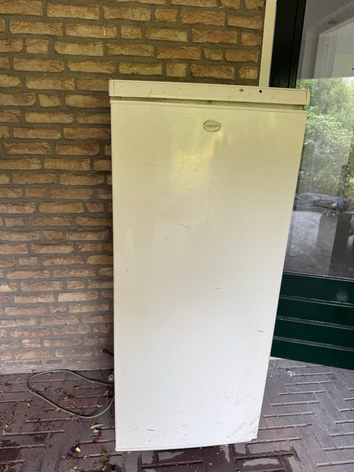 Gebruikte koelkast 143cm hoog - Ideaal voor verbouwing, Witgoed en Apparatuur, Ophalen, 150 tot 200 liter, 140 tot 160 cm, Zonder vriesvak