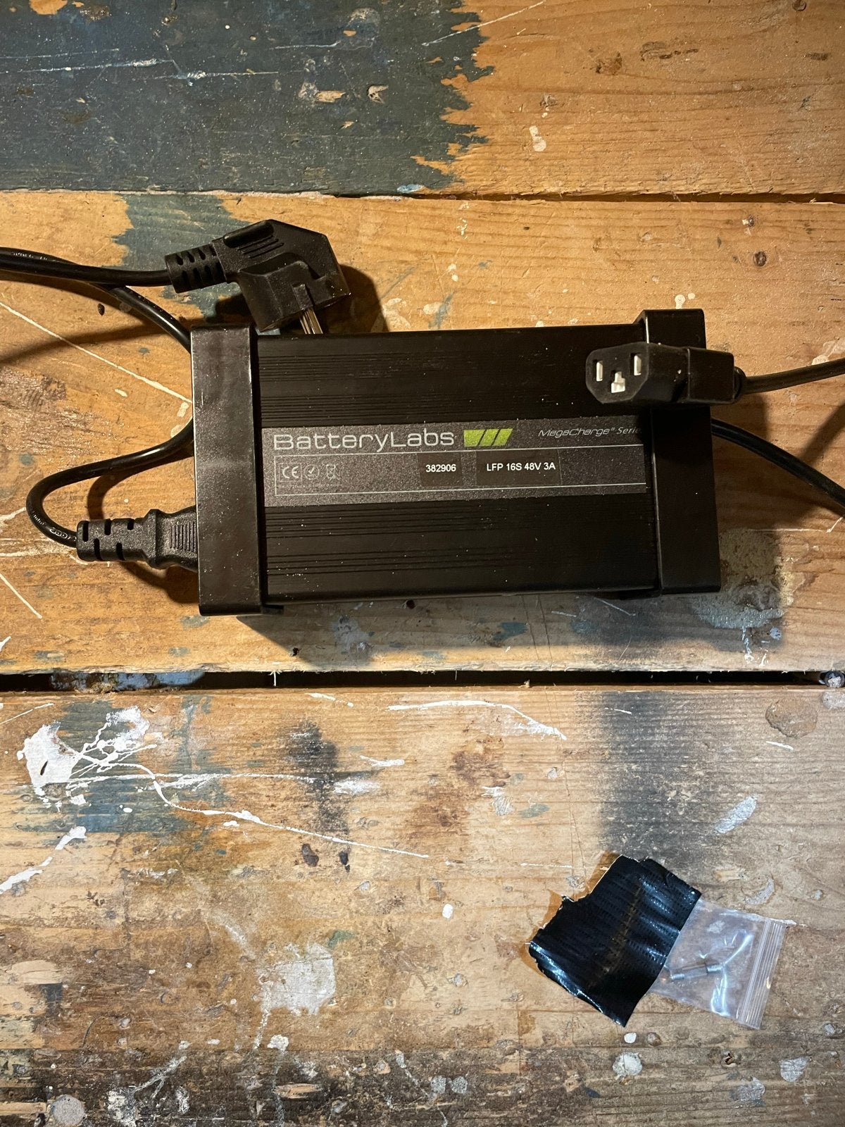 Lithium Batterij Lader 48V 3A - Zo goed als nieuw, Ophalen, Zo goed als nieuw