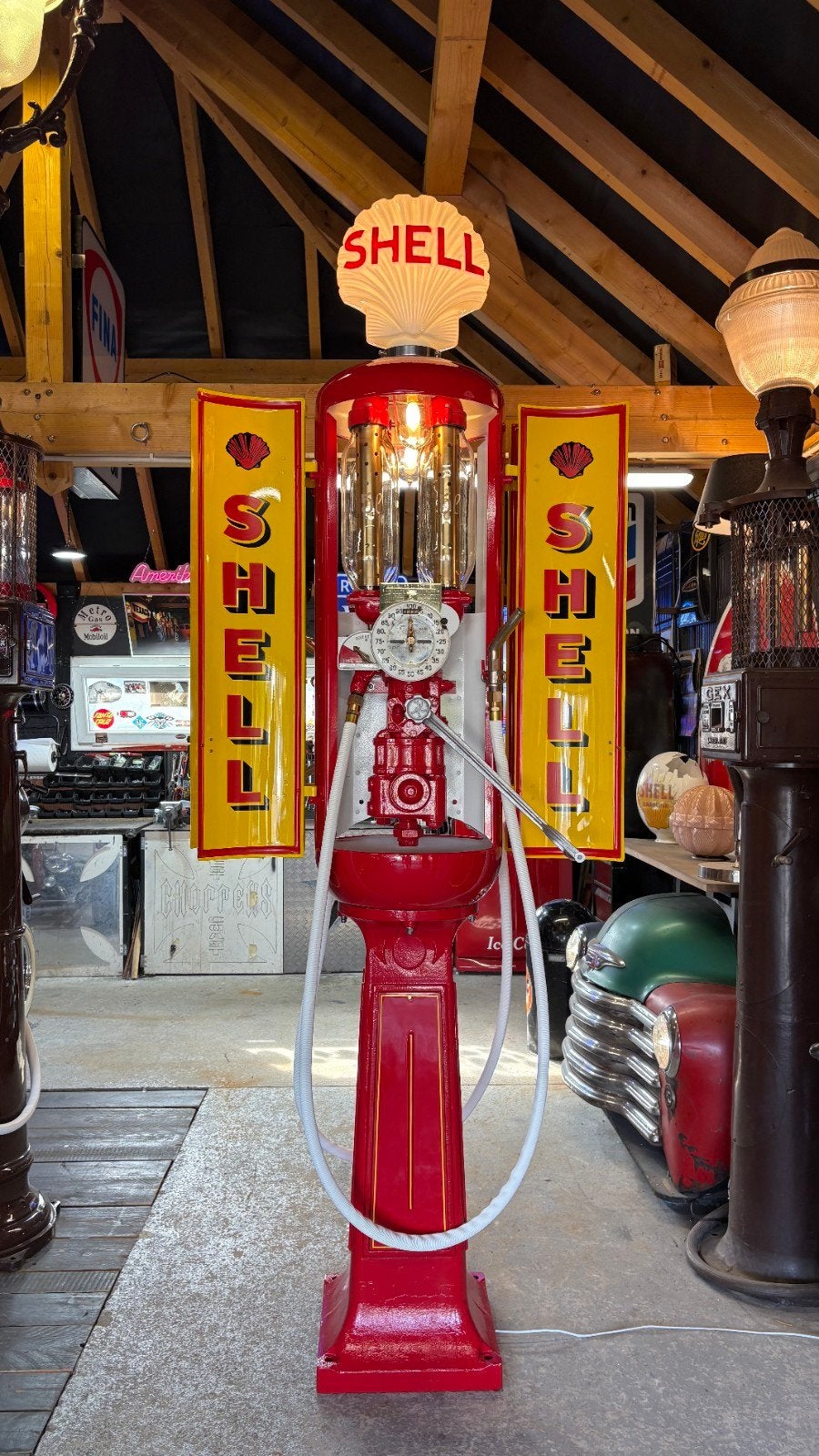 Rare Benzinepomp SATAM 4 Door , 4 cylinder, Ophalen of Verzenden