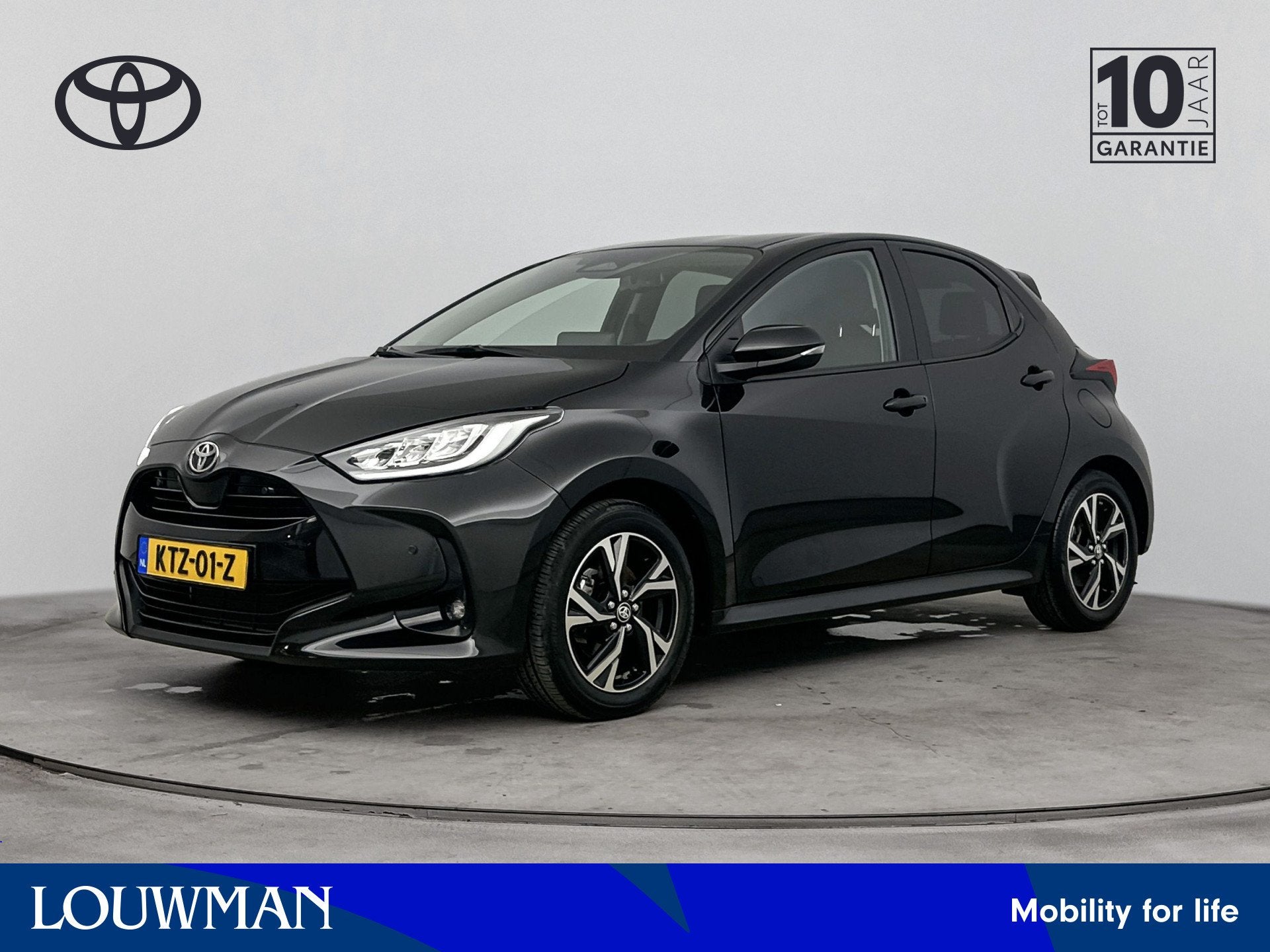 Toyota Yaris 1.5 Hybrid 115 First Edition | Parkeersensoren