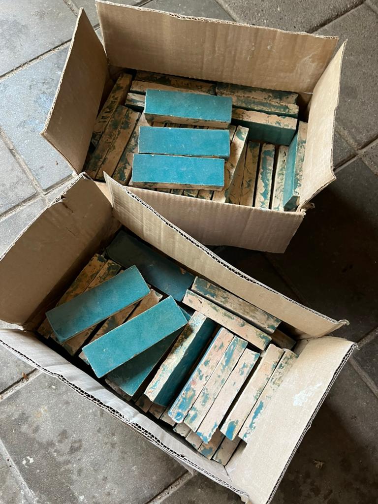 Tegels Bejmat 14 x 4,5 x 2 cm, 2 dozen, Doe-het-zelf en Verbouw, Tegels, Ophalen, Nieuw, Minder dan 20 cm, Minder dan 5 m²