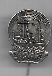 VERONICA SCHEPEN ZEER ZELDZAME PIRATENSCHIP SPELD, Verzamelen, Ophalen of Verzenden, Gebruikt, Merk, Speldje of Pin
