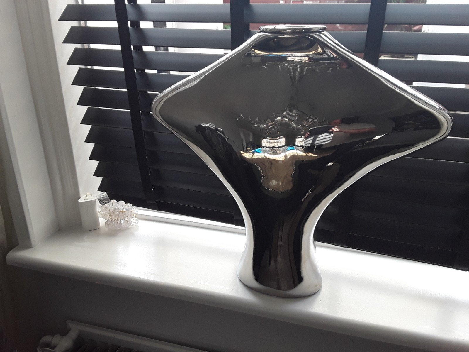Jan des bouvrie Moderne Zilverkleurige Decoratieve Vaas, Antiek en Kunst, Ophalen