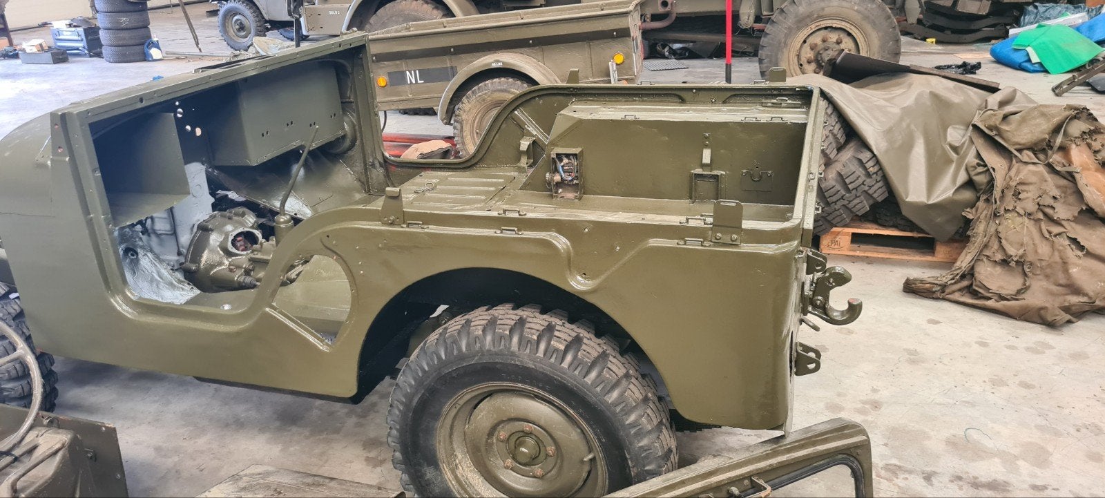 Body Nekaf staal, Ophalen, Landmacht, Nederland