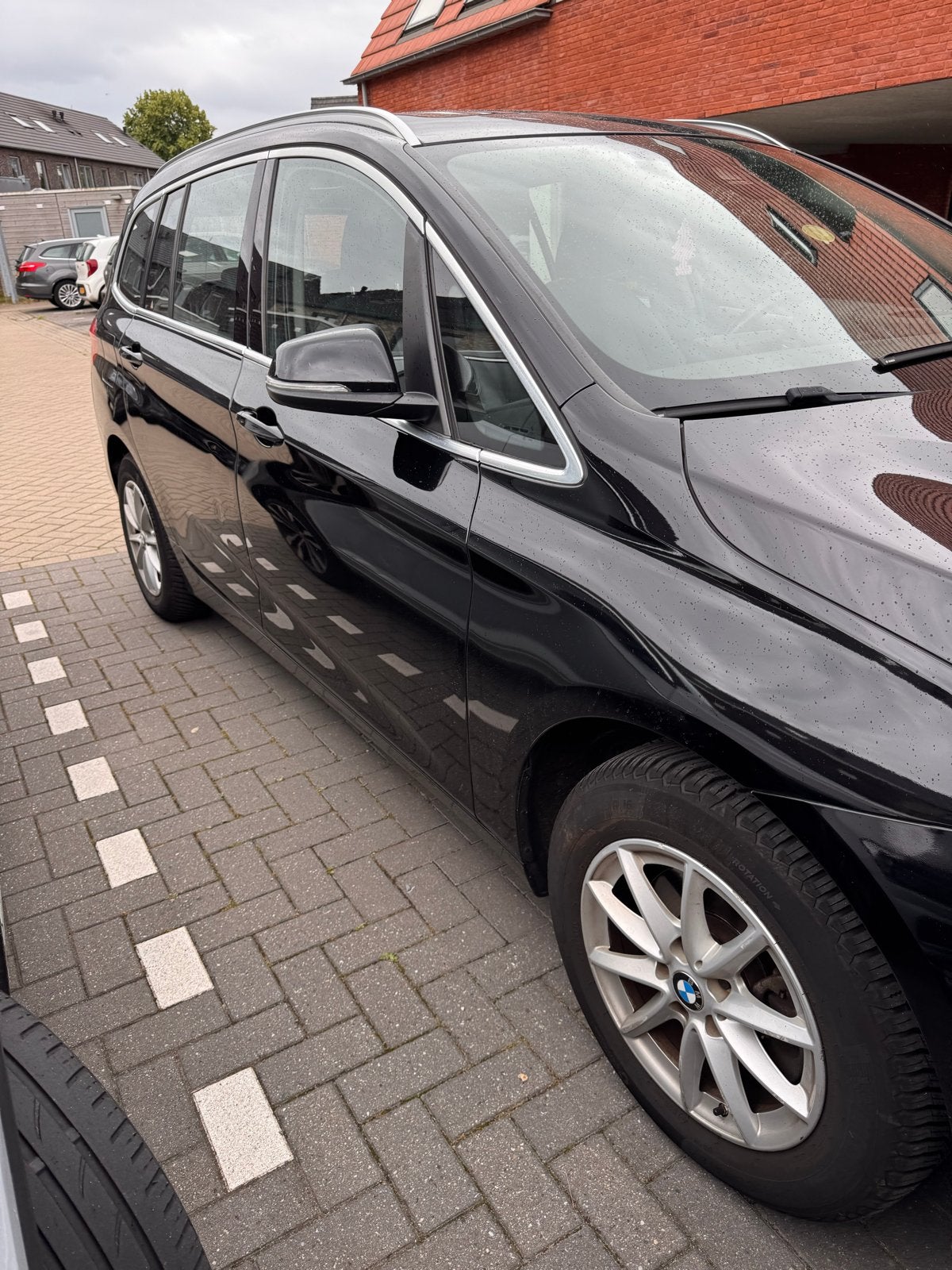 BMW 2-Serie Gran Tourer 1.5 218I 2017 Zwart 7 zits, Auto's, Voorwielaandrijving, 136 pk, 2-Serie Gran Tourer, 7 stoelen