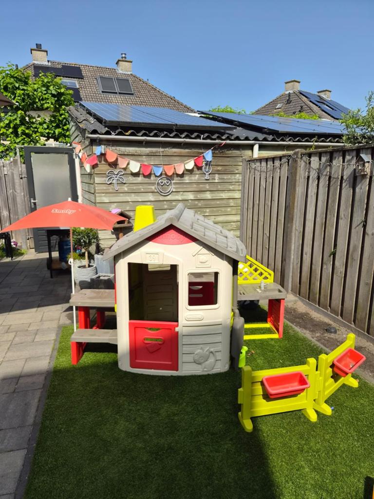 Smoby Neo Jura Lodge Speelhuisje met keuken en meer, Kinderen en Baby's, Speelgoed | Buiten | Speelhuisjes, Ophalen, Gebruikt