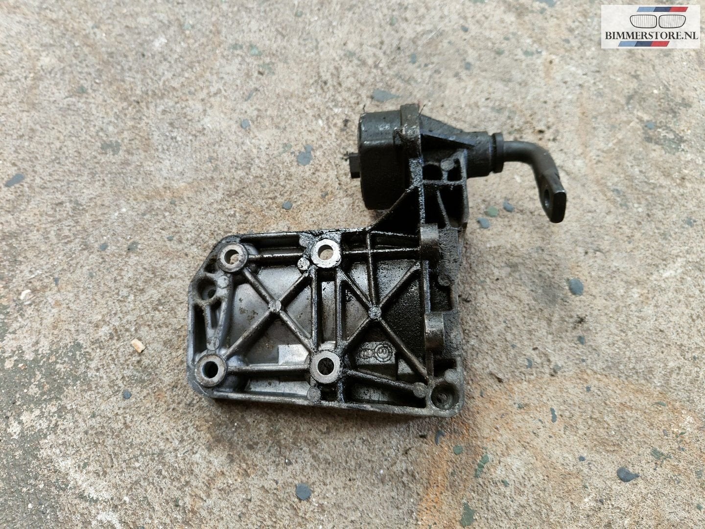 Airco compressor montage steun spanrol 3 / 5 / 7 E46 E38 E39, Gebruikt, -, -, Ophalen of Verzenden