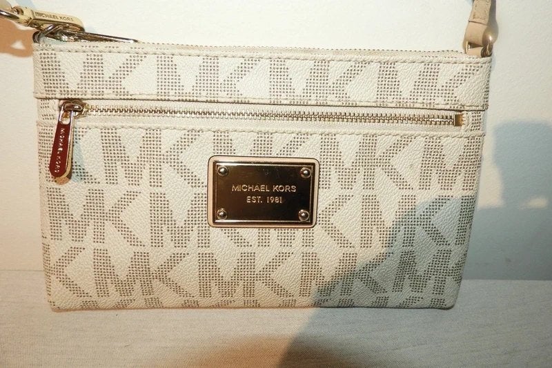 Michael Kors handtasje merk print merk print label erop, Sieraden, Tassen en Uiterlijk, Verzenden, Zo goed als nieuw, Overige kleuren