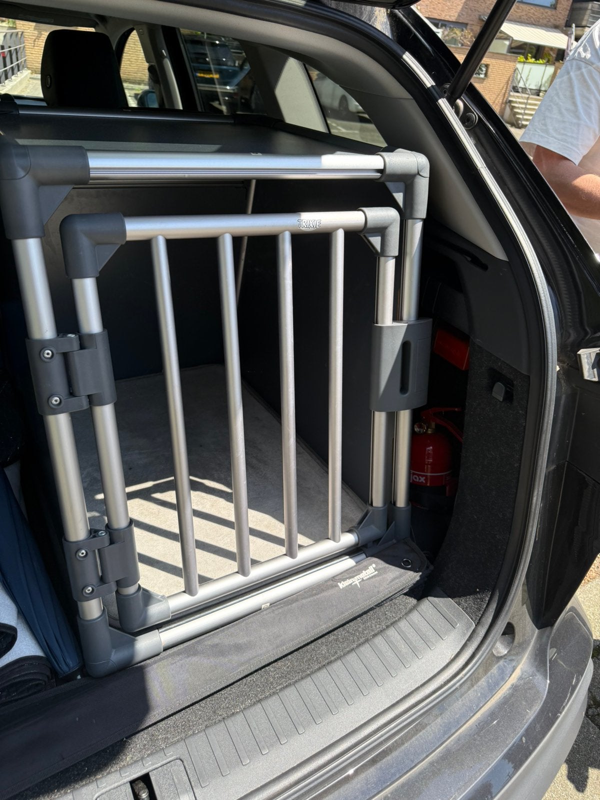 Trixie auto hondenbench, Ophalen, Zo goed als nieuw