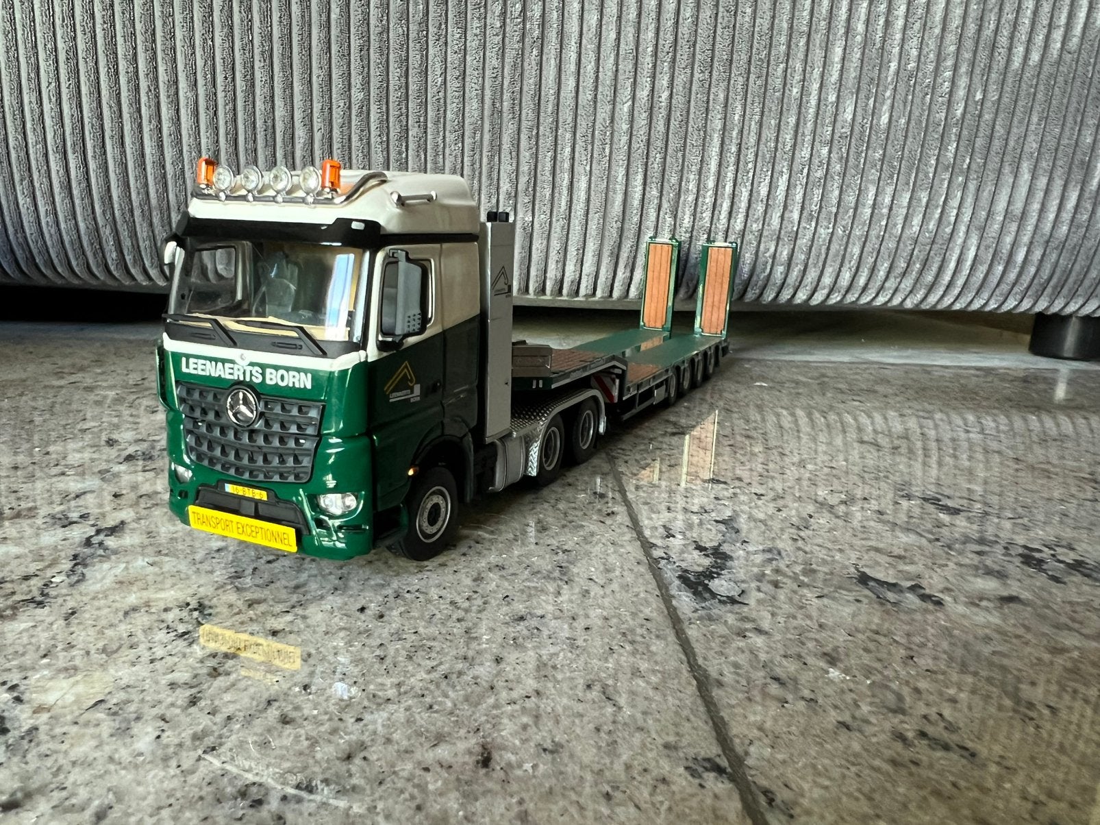 IMC Mercedes Arocs Leenaerts Born, Hobby en Vrije tijd, Ophalen of Verzenden, Nieuw, Bus of Vrachtwagen, Overige merken