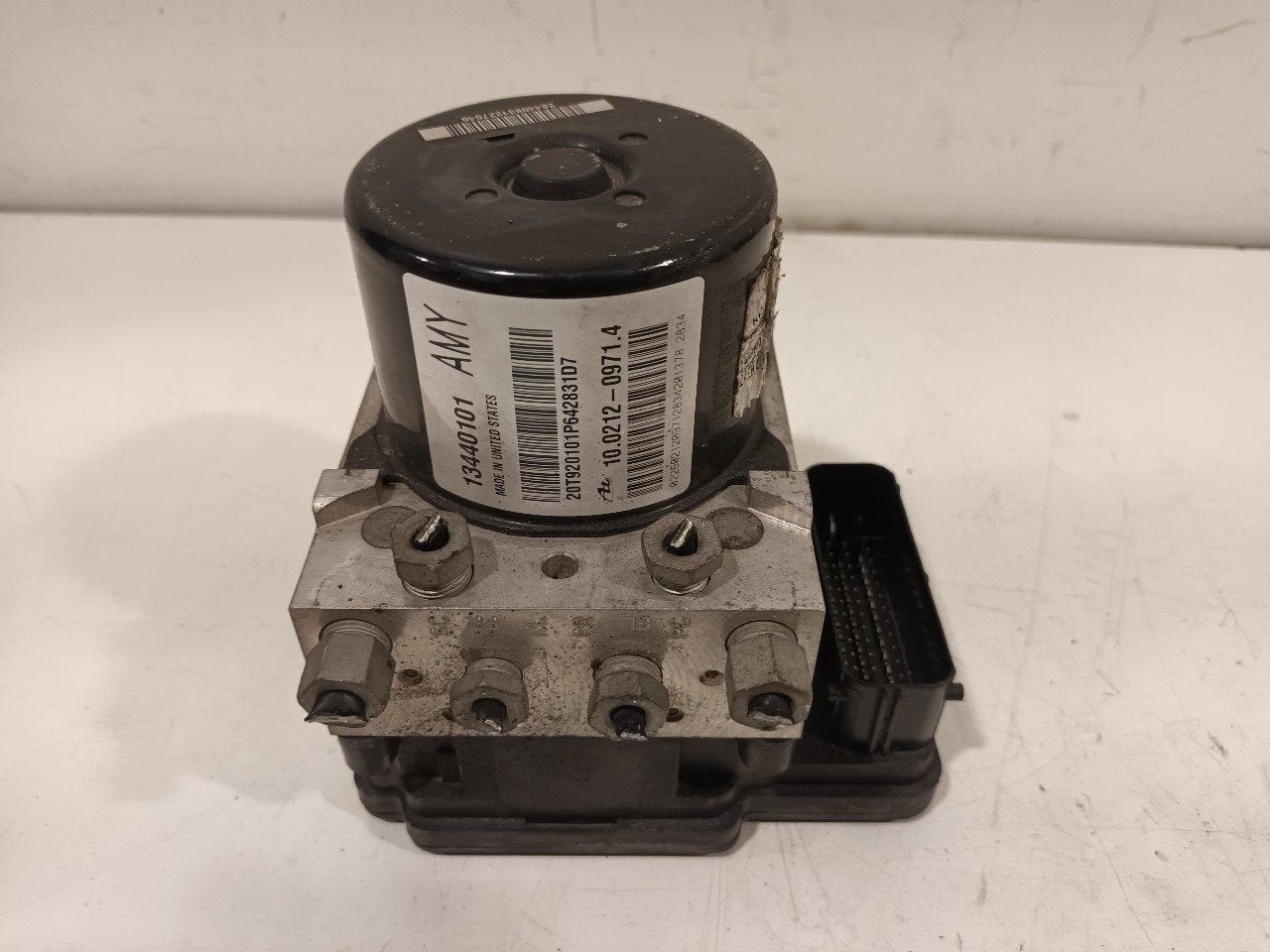 Abs pomp Opel Zafira, Onderdelen@venauto.nl, Van der Ven Autorecycling B.V., Gebruikt, Ettenseweg 76, 4706 PB Roosendaal, The Netherlands