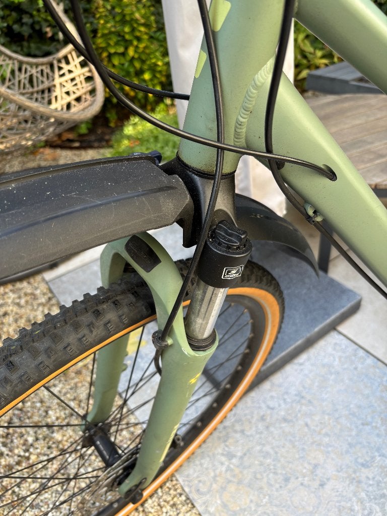 Foto 5 van Cube Nature Hybrid/Crosshybride–Maat 54–Shimano Deore XT