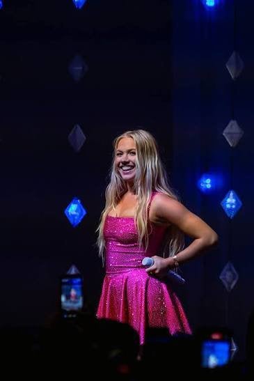 Kaartjes gezocht Freya Skye Amsterdam, Tickets en Kaartjes, Twee personen, November