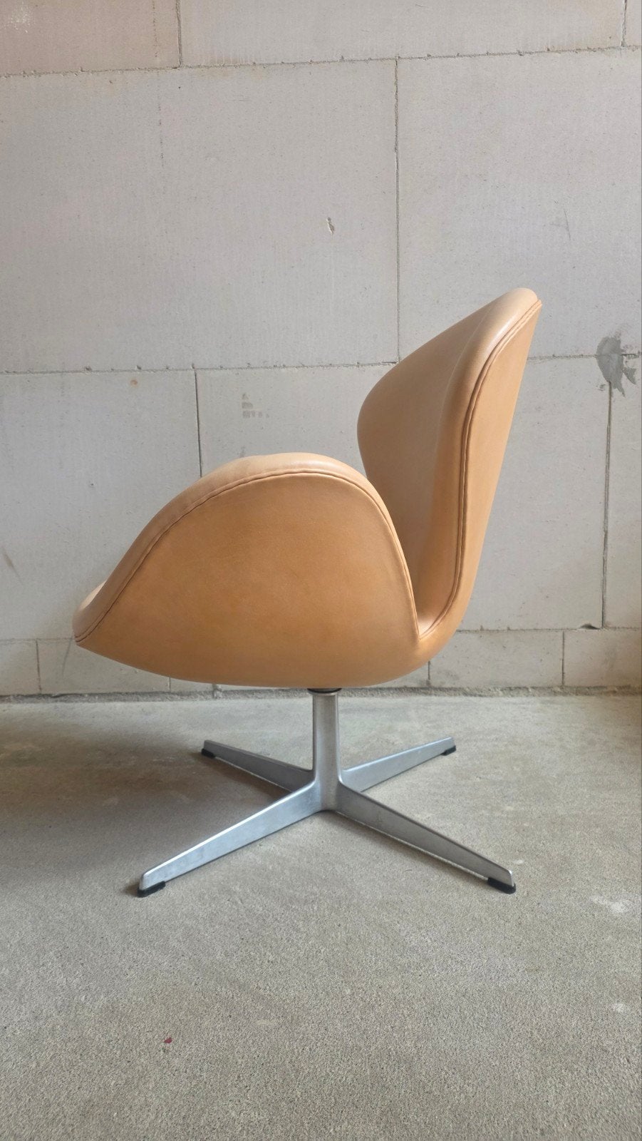 Arne Jacobsen Swan Chair Fritz Hansen 1e editie, Antiek en Kunst, Ophalen of Verzenden