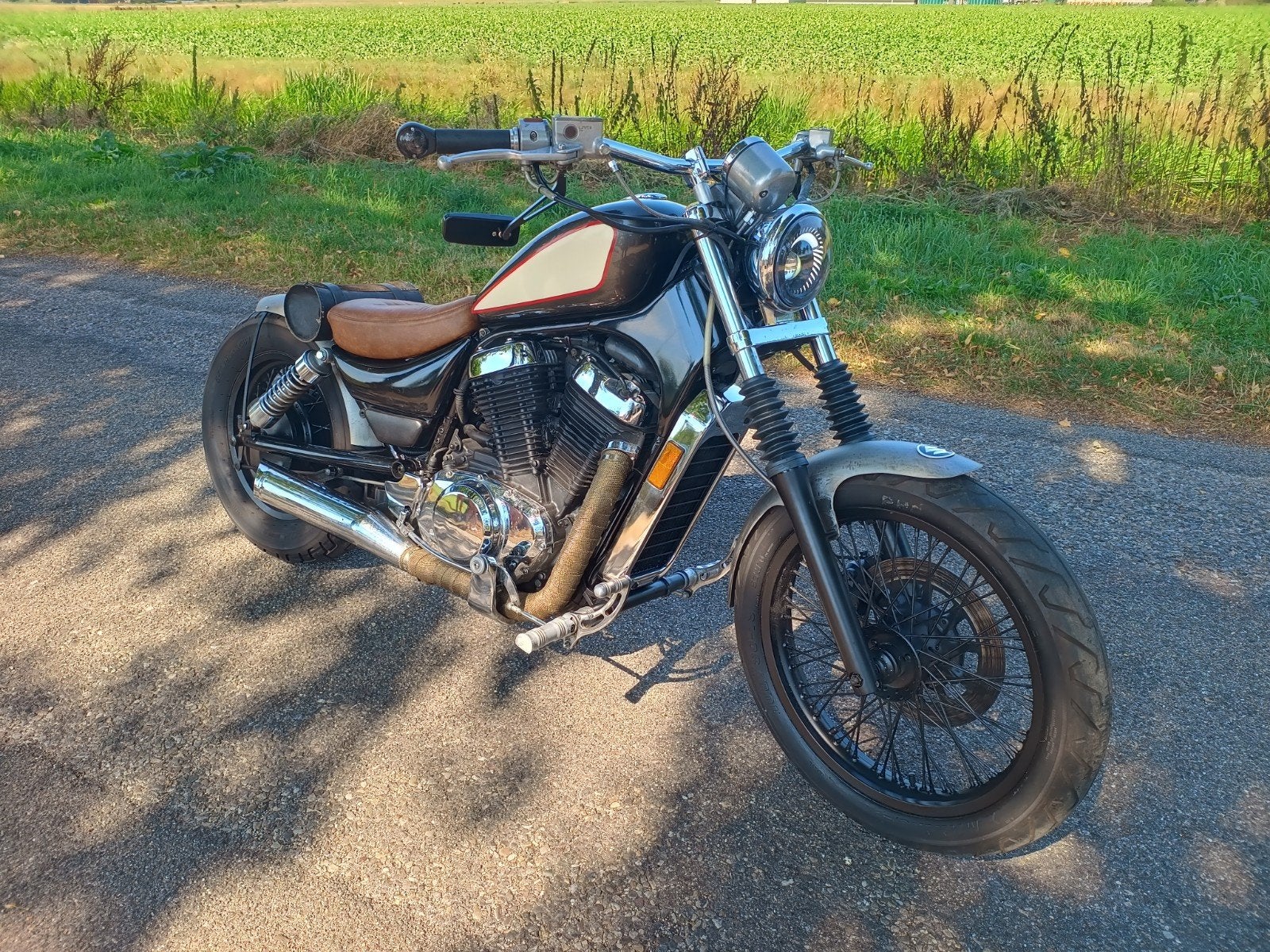 Suzuki Intruder VS 750 G, 2 cilinders, Chopper, Gebruikt, 749 cc
