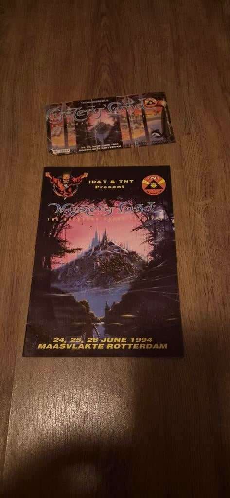 Mystryland 1994 ticket en flyer thunderdome