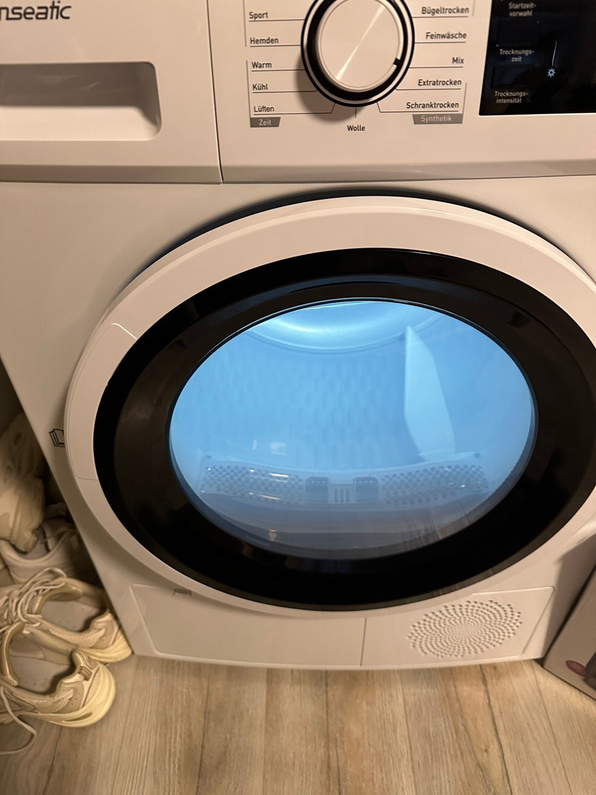 Like new heat pump 8kg dryer, Witgoed en Apparatuur, Ophalen, Zo goed als nieuw, Condens