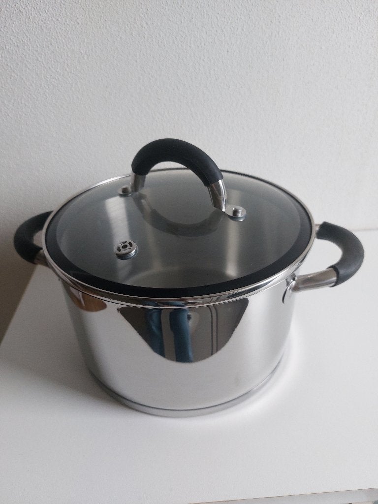Kookpan Sola, Huis en Inrichting, Met deksel, Ophalen of Verzenden, Zo goed als nieuw, Rvs