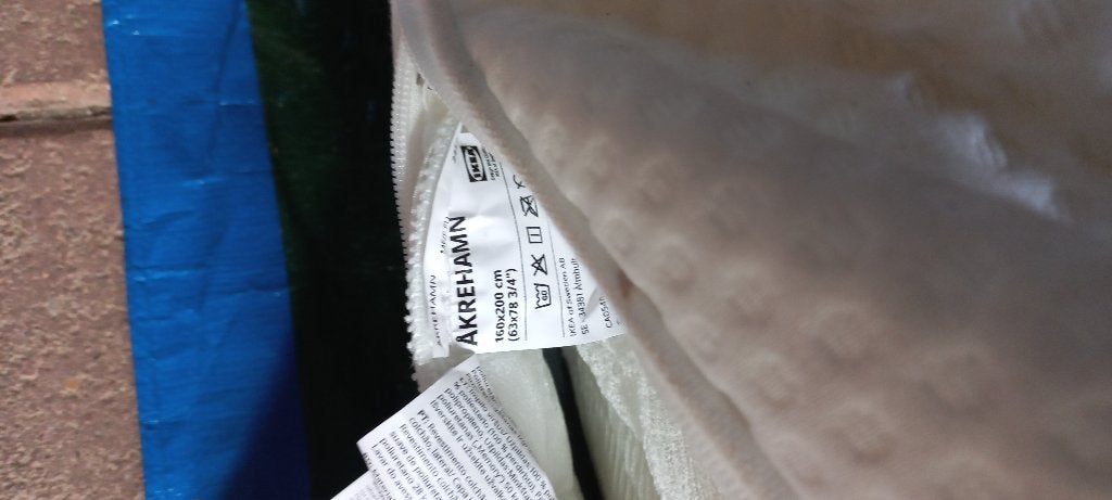 IKEA ÅKREHAMN foammatras 160 x 200 / wit, Huis en Inrichting, Slaapkamer | Matrassen en Bedbodems, Ophalen, Tweepersoons, Zo goed als nieuw