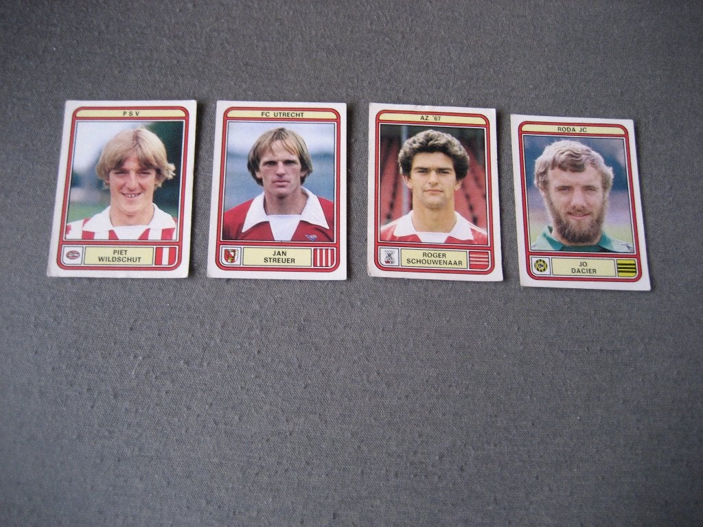 panini voetbal 80 plaatjes, Ophalen of Verzenden, Gebruikt, Meerdere plaatjes