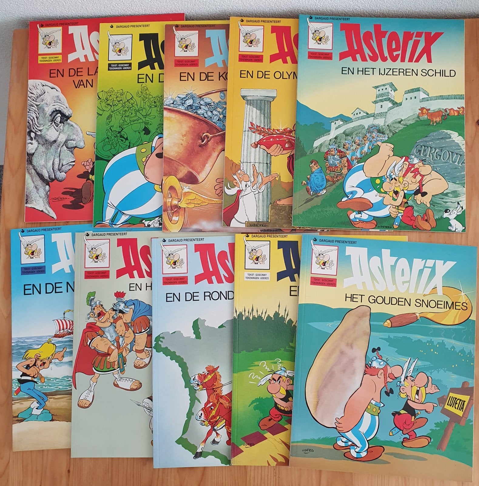 Stripboeken van Asterix&Obelix, Gelezen, R. Goscinny, A. Uderzo, Ophalen of Verzenden, Meerdere stripboeken