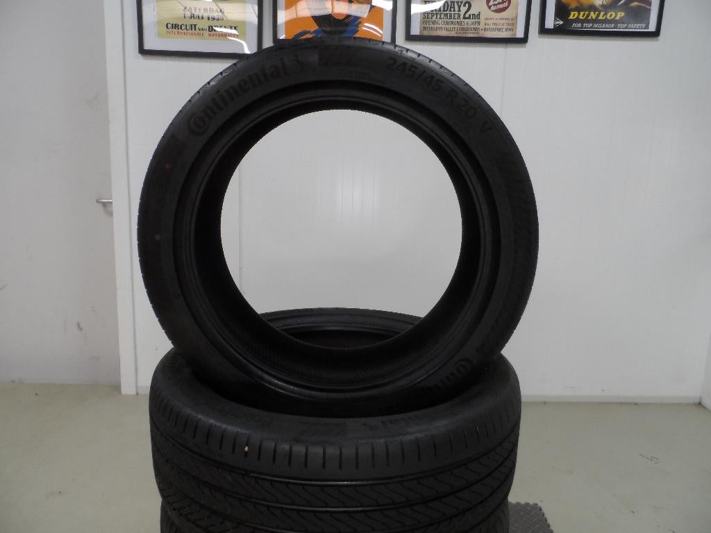 245/45 R20 Continental Premium Contact 6 nieuw / demo, 245 mm, Duitsland, Ophalen of Verzenden, Band(en)