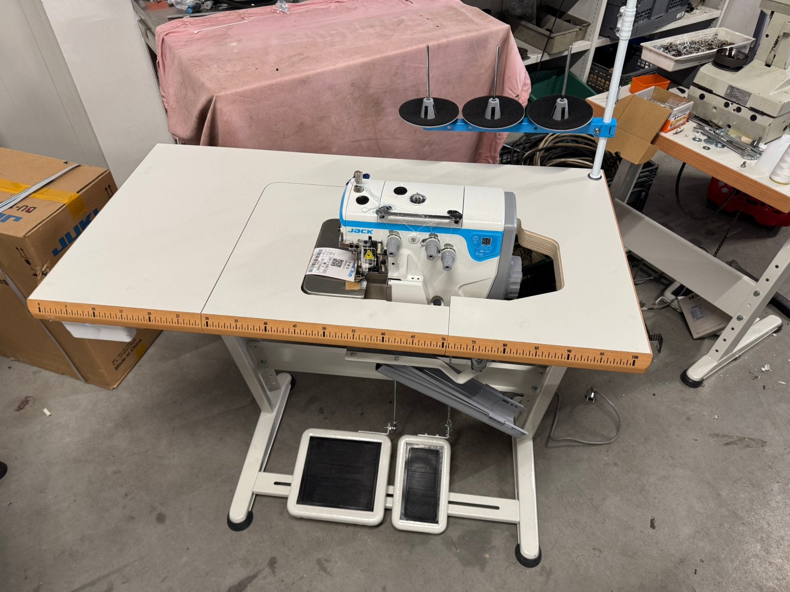 Industriele lockmachine overlock jack e4s 3draads babylock, Hobby en Vrije tijd, Overige merken, Nieuw, Jack, Ophalen of Verzenden