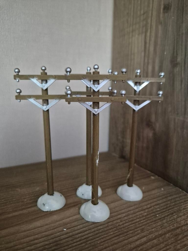 Lemax figuur 58 kerstdorp kersthuisjes, Diversen, Kerst, Ophalen of Verzenden, Zo goed als nieuw