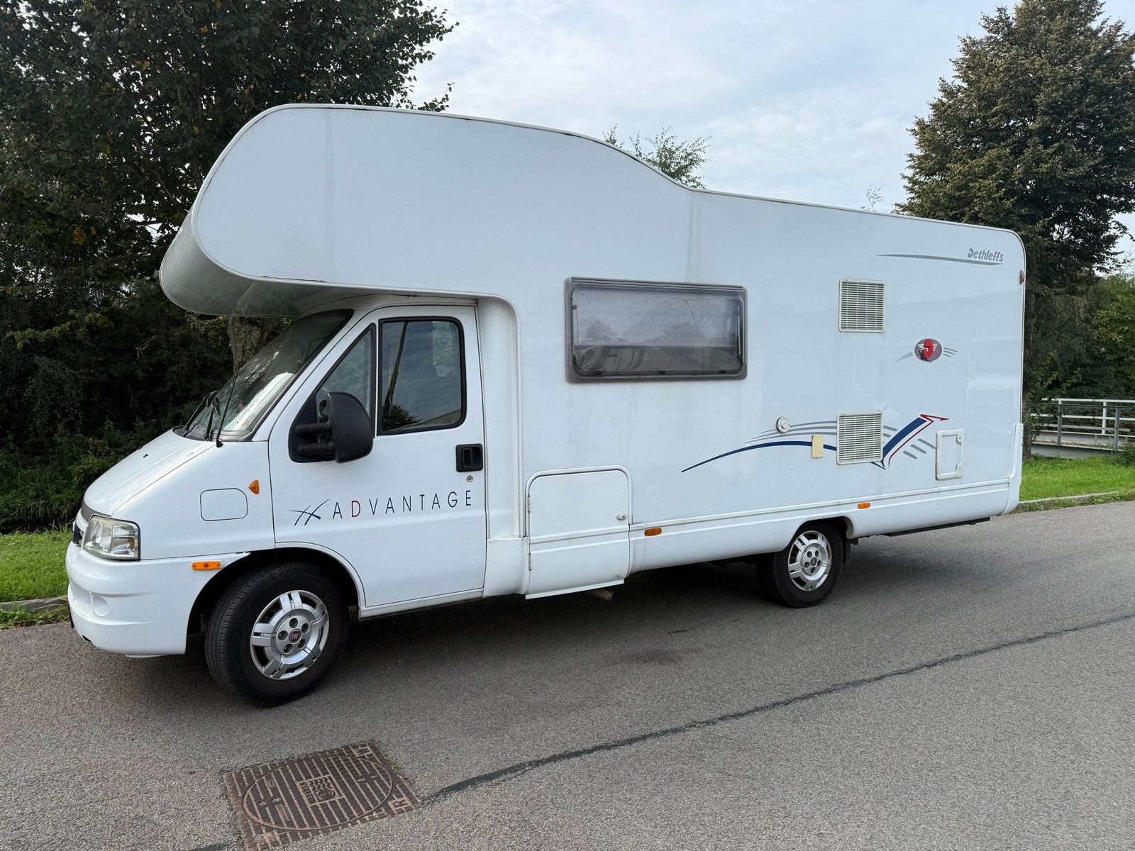 Dethleffs Advantage A 6881 - 7 slaapplaatsen 2006/7, Caravans en Kamperen, Bedrijf, Meer dan 6, Dethleffs, Minder dan 3 maanden geleden